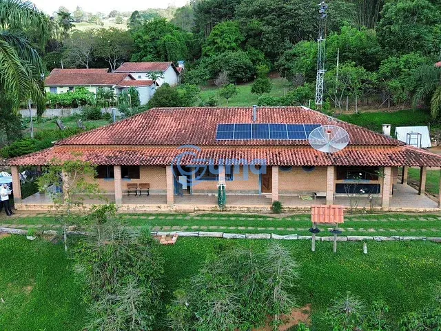 Sítio com 11000m² 4 quartos e 4 banheiros, à venda, no bairro PEDRA em Pedra Bela