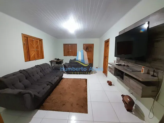 Sítio com 120m² 3 quartos e 2 banheiros, à venda, no bairro Lagoa das Flores em Vitória da Conquista
