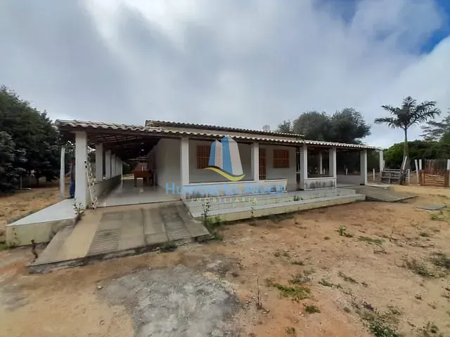 Sítio com 120m² 3 quartos e 2 banheiros, à venda, no bairro Lagoa das Flores em Vitória da Conquista