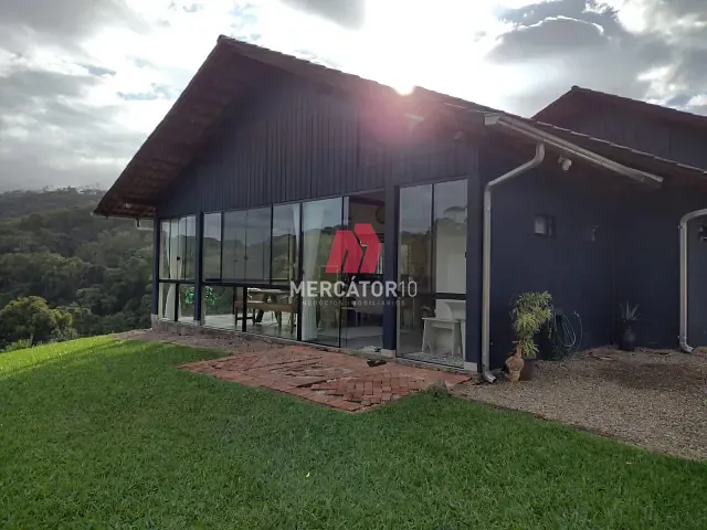 Sítio com 31938m² 3 quartos e 2 banheiros, à venda, no bairro Vila Itoupava em Blumenau