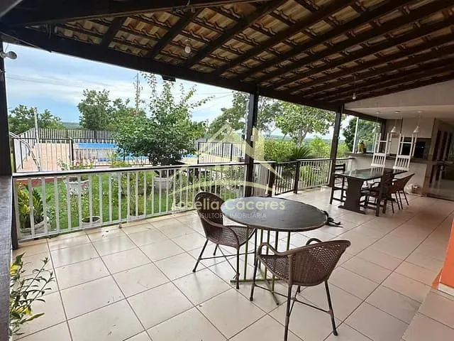 Sítio com 20000m² 4 quartos e 5 banheiros, à venda, no bairro Despraiado em Cuiabá