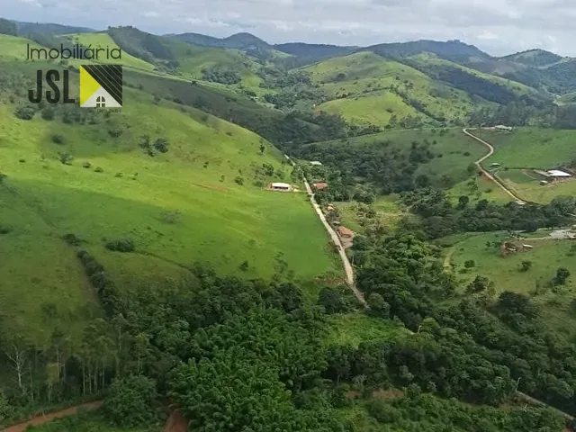Sítio com 168000m² 2 quartos e 2 banheiros, à venda, no bairro Registro em Taubaté