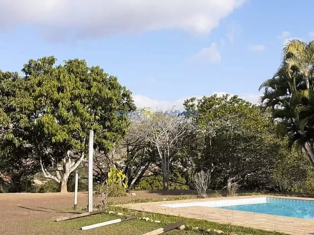 Sítio com 31000m² 3 quartos e 2 banheiros, à venda, no bairro Bemposta em Três Rios