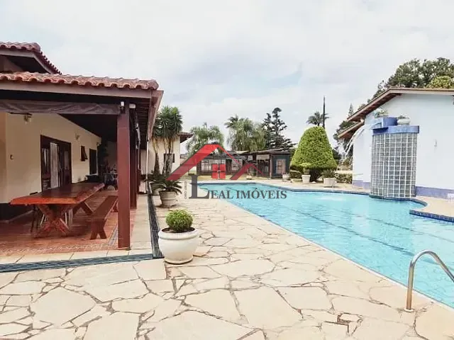 Sítio com 96800m² 6 quartos e 5 banheiros, à venda, no bairro Estação em São Roque
