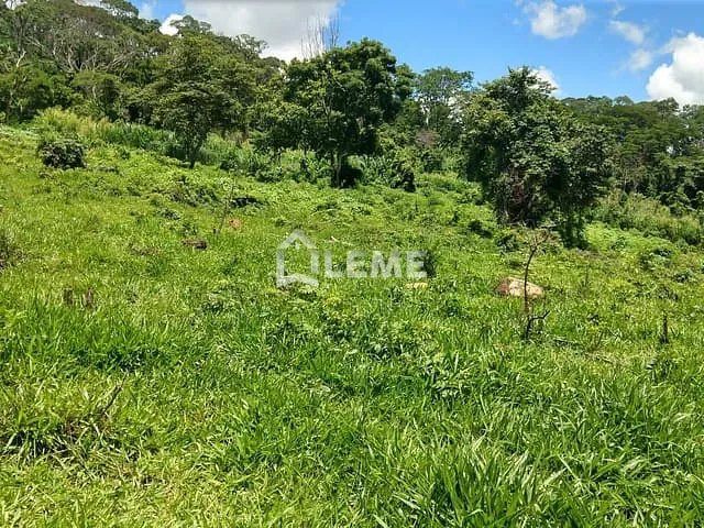 Sítio com 108900m² 3 quartos e 2 banheiros, à venda, no bairro Vila Lambari em Mococa