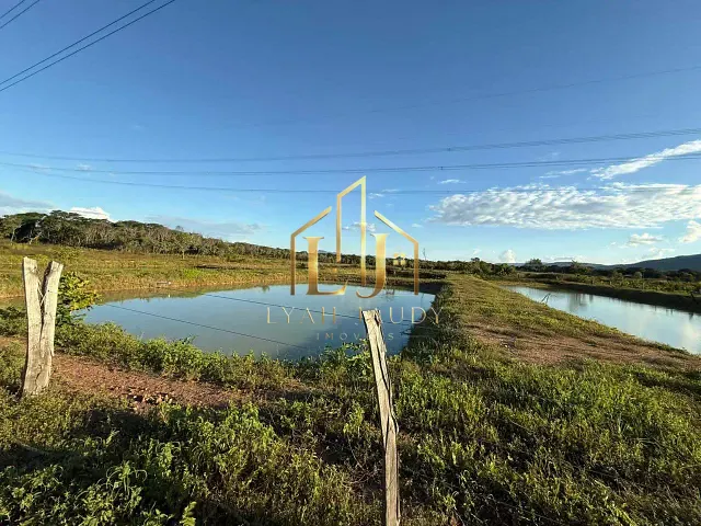 Sítio com 120000m² 3 quartos e 2 banheiros, à venda, no bairro Bauxi em Rosário Oeste