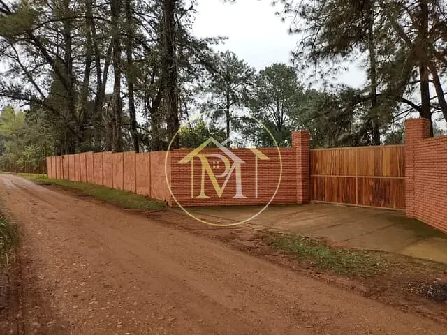 Sítio com 48400m² 3 quartos e 2 banheiros, à venda, no bairro Centro em Tatuí