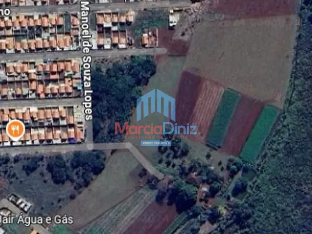 Sítio com 7m² 3 quartos e 2 banheiros, à venda, no bairro . em Guará