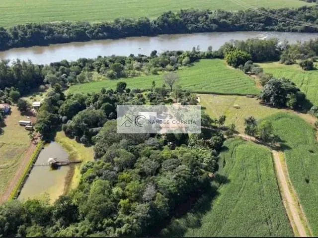 Sítio com 1100m² 6 quartos e 4 banheiros, à venda, no bairro Setor 1 em Ibiporã