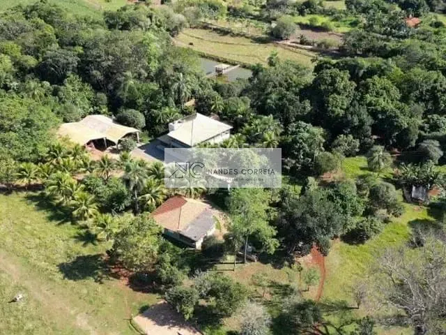 Sítio com 1100m² 6 quartos e 4 banheiros, à venda, no bairro Setor 1 em Ibiporã