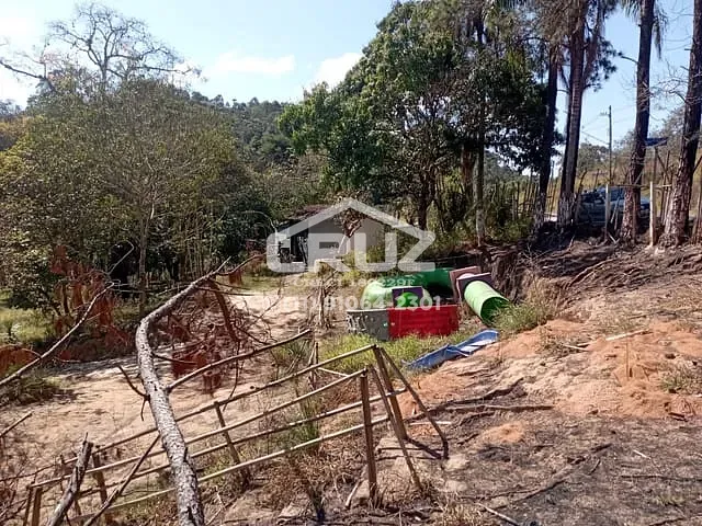 Sítio com 8700m² 2 quartos e 1 banheiro, à venda, no bairro Morro Grande em Caieiras