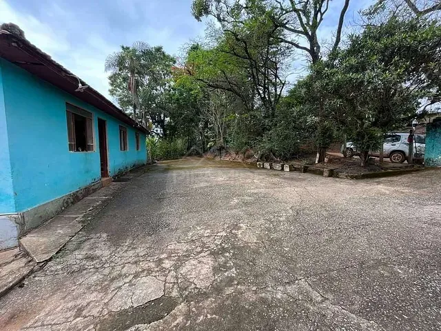 Sítio com 10000m² 4 quartos e 1 banheiro, à venda, no bairro Rural em Cabo Verde