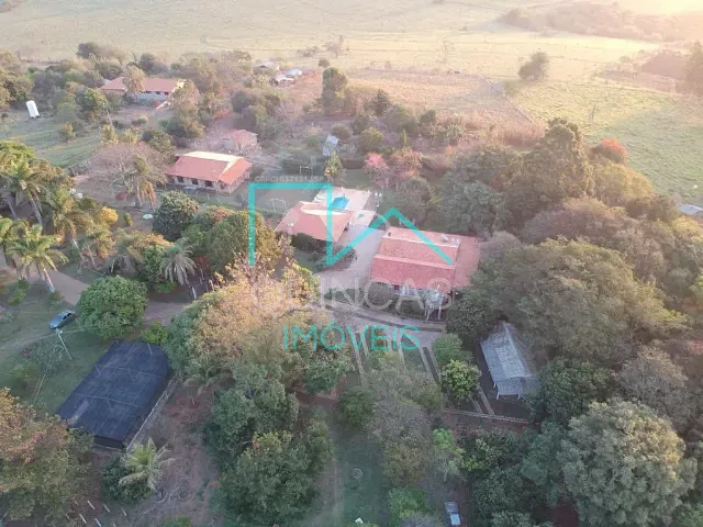 Sítio com 40000m² 3 quartos e 4 banheiros, à venda, no bairro Pedregulho em Itu