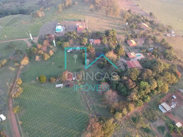 Sítio com 40000m² 3 quartos e 4 banheiros, à venda, no bairro Pedregulho em Itu