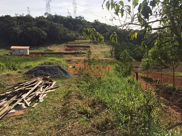 Sítio com 20000m² 1 quarto e 1 banheiro, à venda, no bairro CAPOEIRINHA em Guararema