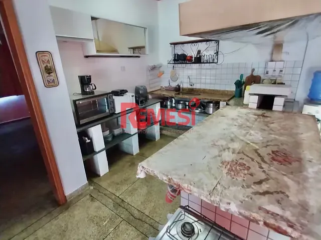 Sítio com 750m² 2 quartos e 2 banheiros, à venda, no bairro Jardim Flamboyant II em Boituva