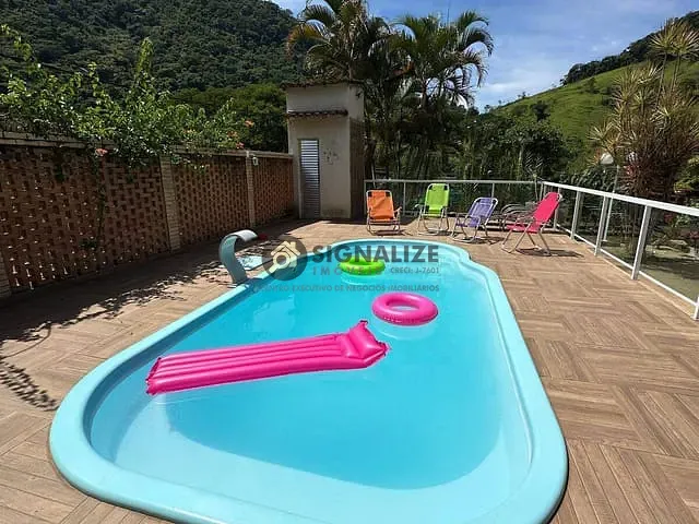 Sítio com 908m² 3 quartos e 3 banheiros, à venda, no bairro Barra de Macaé em Macaé