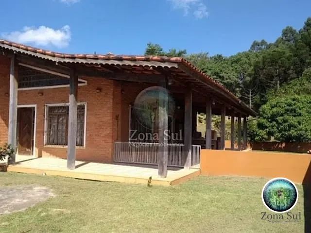 Sítio com 200m² 3 quartos e 3 banheiros, à venda, no bairro Parque Recreio Mirante em São Roque