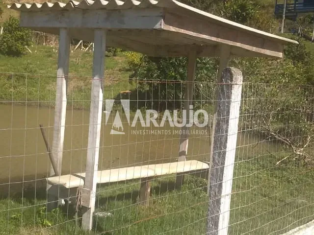 Sítio com 34800m² 2 quartos e 2 banheiros, à venda, no bairro Rio do Meio em Itajaí