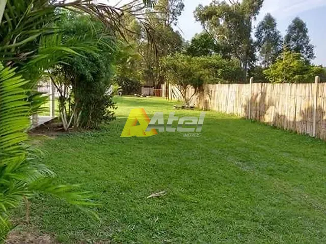 Sítio com 5550m² 2 quartos e 2 banheiros, à venda, no bairro Ufrrj em Seropédica