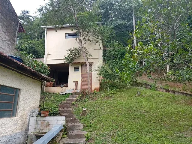 Sítio 3 quartos e 2 banheiros, à venda, no bairro Santa Terezinha em Matias Barbosa