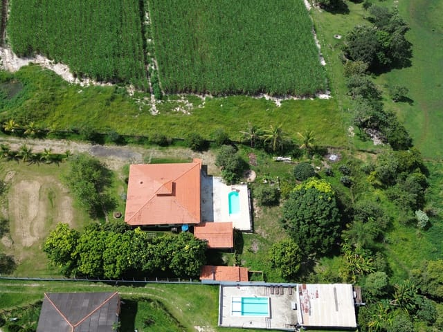 Sítio com 5000m² 2 quartos e 3 banheiros, à venda, no bairro Alpes Suiço em Piracicaba