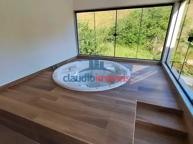 Sítio com 96800m² 6 quartos e 7 banheiros, à venda, no bairro Centro em Bananal