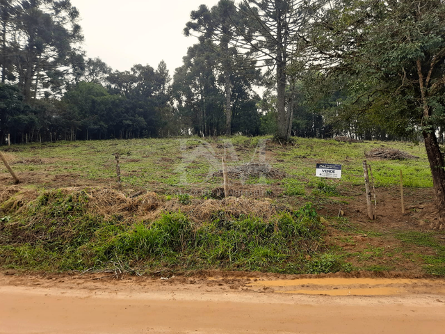 Sítio com 17200m², à venda, no bairro Espigão Alto em Jaguariaíva