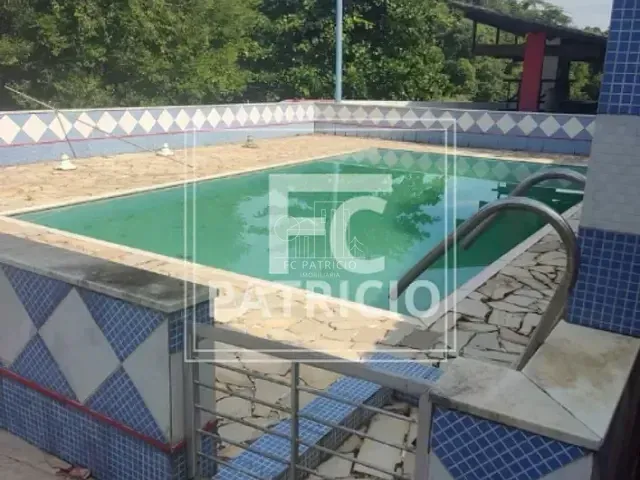 Sítio com 50000m² 10 quartos e 6 banheiros, à venda, no bairro Parada Modelo em Guapimirim
