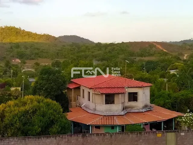 Sítio 2 quartos e 1 banheiro, à venda, no bairro Cascalheira em Camaçari
