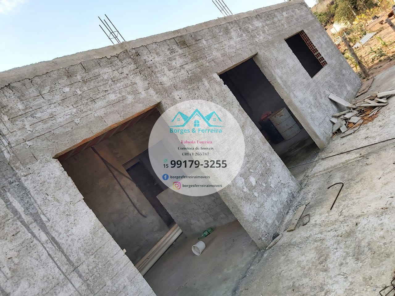 Chácara à venda com 2 quartos, 800m² - Foto 1