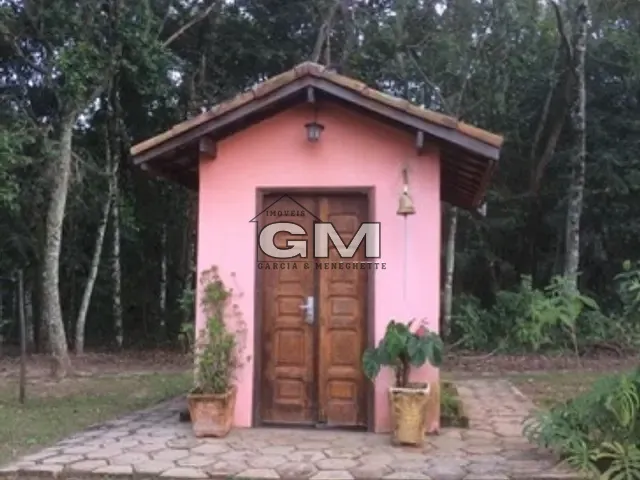 Sítio com 121000m² 4 quartos e 6 banheiros, à venda, no bairro área rural em Cássia dos Coqueiros