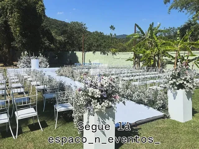 Sítio com 8000m², para alugar, no bairro Guaratiba em Rio de Janeiro