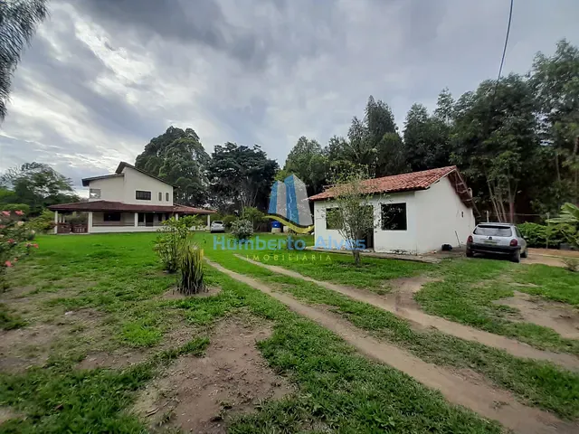 Sítio com 12000m² 3 quartos e 2 banheiros, à venda, no bairro Espirito Santo em Vitória da Conquista