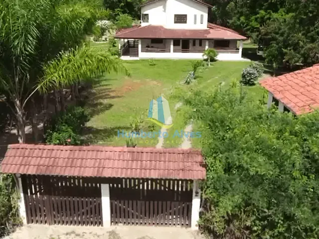 Sítio com 12000m² 3 quartos e 2 banheiros, à venda, no bairro Espirito Santo em Vitória da Conquista