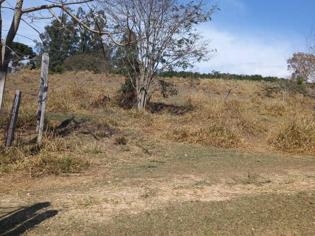 Sítio 2 quartos e 2 banheiros, à venda, no bairro jacutinga em Santana do Riacho