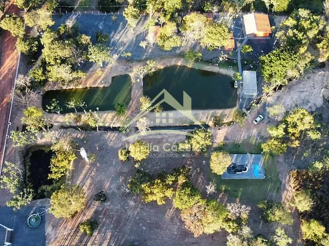 Sítio com 5000m² 4 quartos e 5 banheiros, à venda, no bairro Centro-Norte em Cuiabá