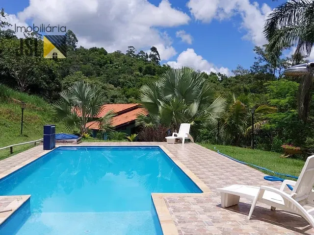 Sítio com 21000m² 3 quartos e 2 banheiros, à venda, no bairro Piedade em Caçapava