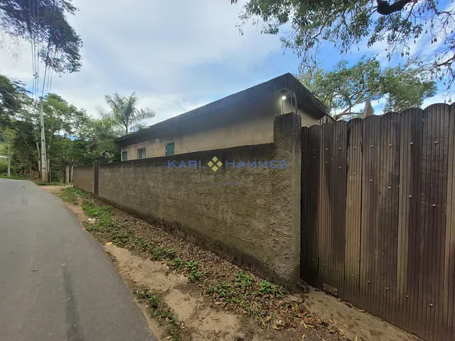 Sítio com 6696m² 3 quartos e 1 banheiro, à venda, no bairro São José do Vale do Rio Preto em São José do Vale do Rio Preto