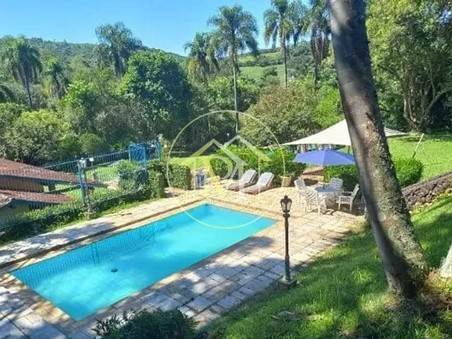 Sítio com 108900m² 4 quartos e 2 banheiros, à venda, no bairro Piedade em Piedade