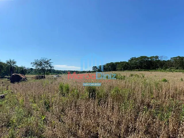 Sítio com 600m² 2 quartos e 2 banheiros, à venda, no bairro região de Ituverava em Ituverava