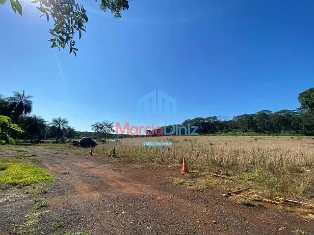 Sítio com 600m² 2 quartos e 2 banheiros, à venda, no bairro região de Ituverava em Ituverava