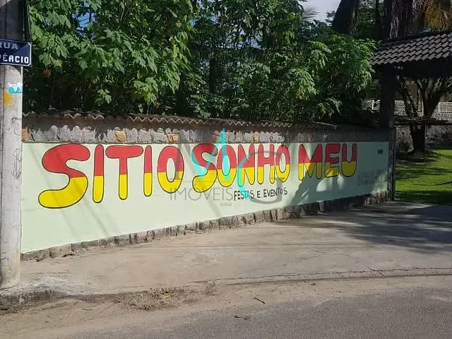 Sítio com 4500m² 3 quartos e 5 banheiros, à venda ou para alugar, no bairro Campo Grande em Rio de Janeiro