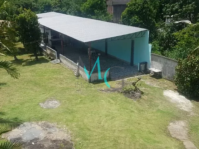 Sítio com 4500m² 3 quartos e 5 banheiros, à venda ou para alugar, no bairro Campo Grande em Rio de Janeiro