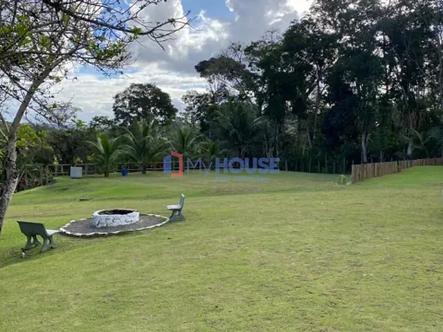 Sítio com 1000m² 3 quartos e 2 banheiros, à venda, no bairro Banco da Vitória em Ilhéus