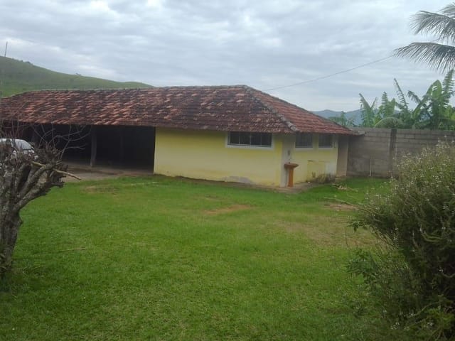 Foto do Sítio - Sitio com 2,8 Alqueires, com duas casas, três lagos e cachoeira em Ipiabas x Conservatória | OPEN HOUSE REAL ESTATE IMÓVEIS LTDA