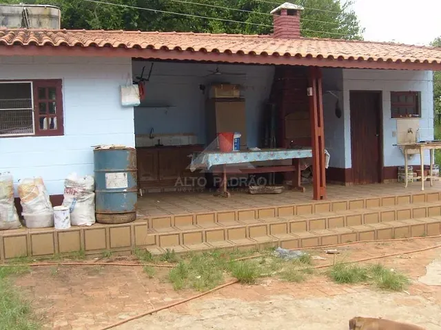 Sítio com 80600m² 2 quartos e 2 banheiros, à venda, no bairro Cardeal em Elias Fausto