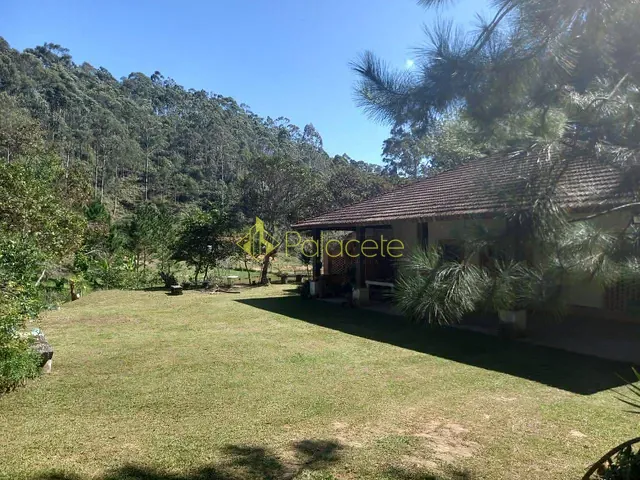 Sítio com 314600m² 8 quartos e 6 banheiros, à venda, no bairro Limoeiro em Natividade da Serra