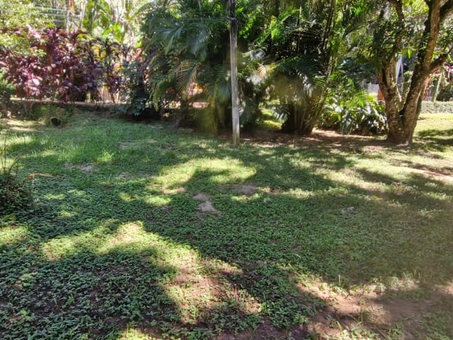 Sítio com 5000m² 4 quartos e 3 banheiros, à venda, no bairro Parque dos Pinheiros em Vassouras
