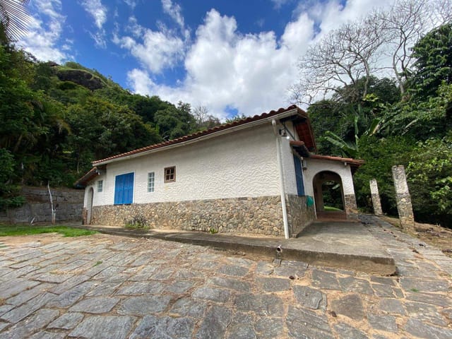 Sítio com 50000m² 2 quartos e 1 banheiro, à venda, no bairro Areal em Areal